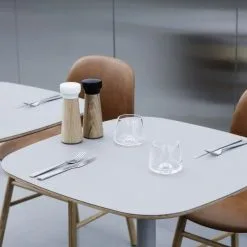 Salt Og Peber Pebermølle – Normann Copenhagen -Køkkenudstyr Ikke navngivet 1